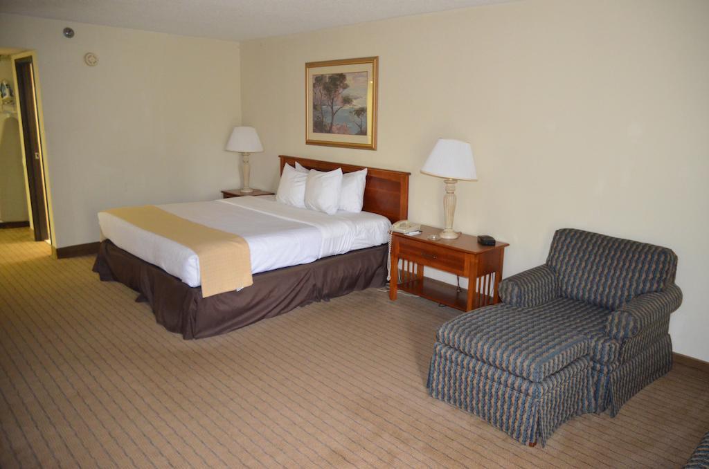 Clarion Hotel Jackson Northwest Eksteriør bilde